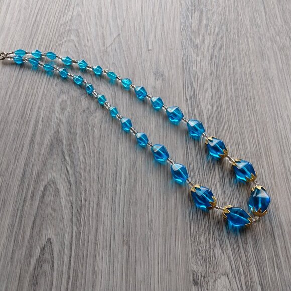 Vintage Blue Glass Beaded Necklace Made in Czechoslovakia Gold Tone Bead Caps - Picture 4 of 12